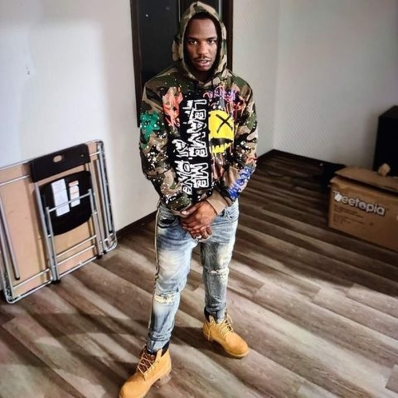 Meet your Posher, Dontrell - Picture 1 of 1